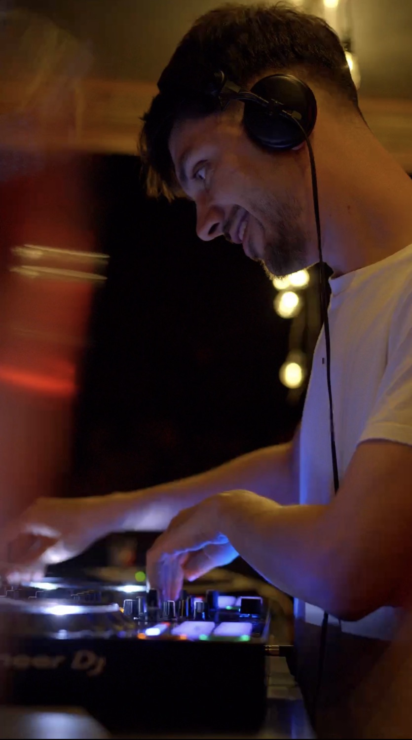 Deepium — DJ set